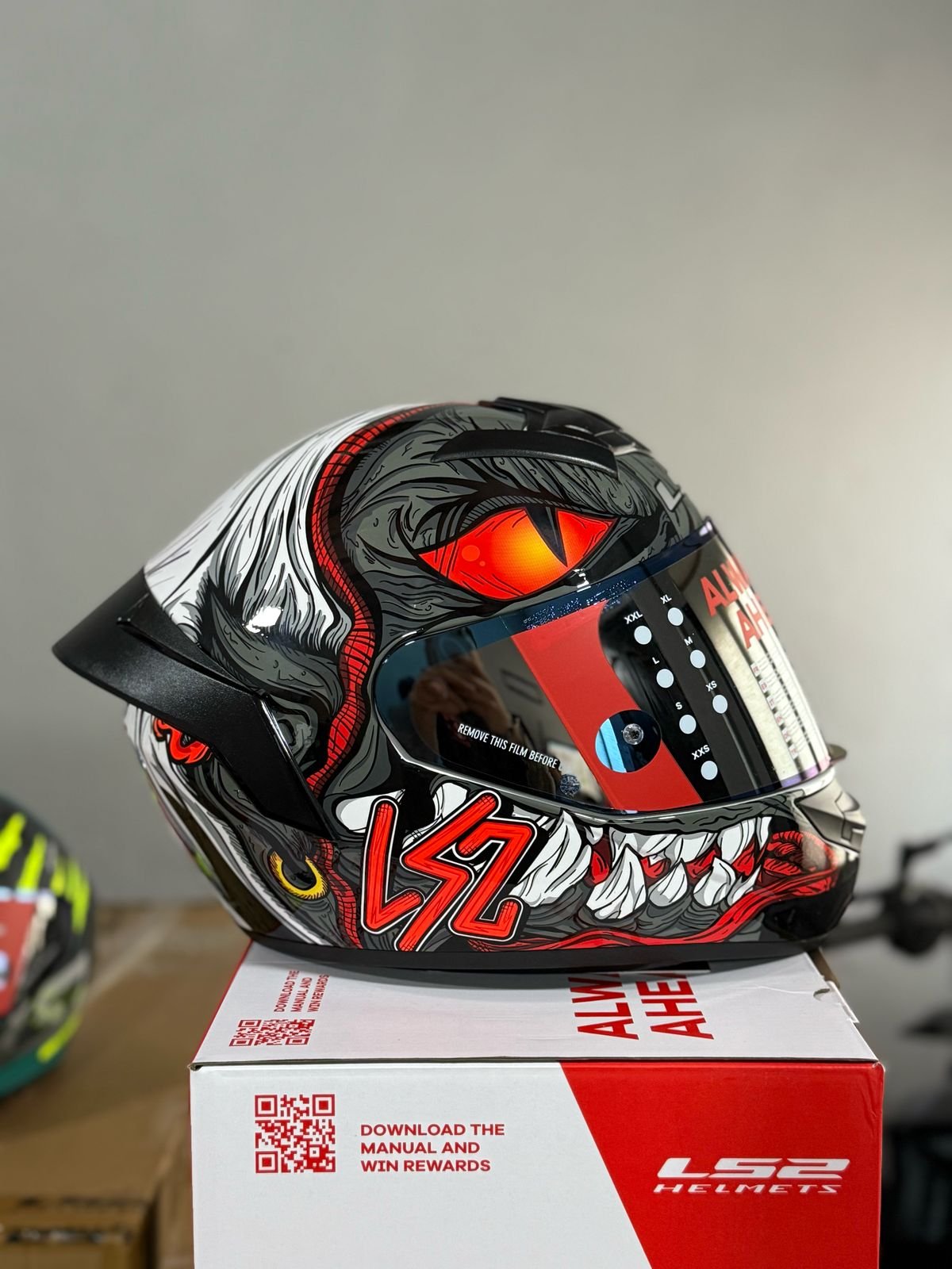 WhatsApp Image 2025-04-05 at 7.57.47 PM Casco LS2 Evo FIZZLE RED - Imagen 1